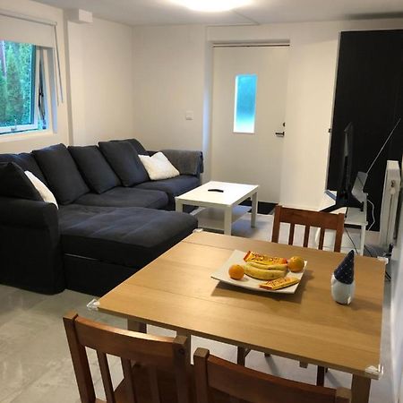 A Beautiful One Bedroom Apartment Stockholm Bagian luar foto