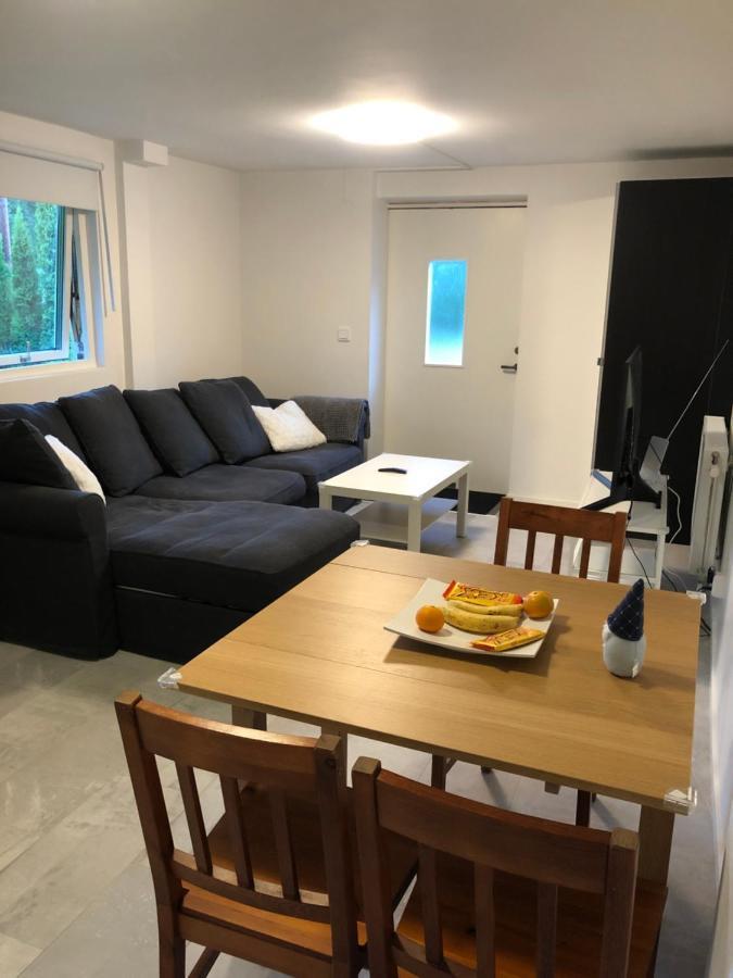 A Beautiful One Bedroom Apartment Stockholm Bagian luar foto